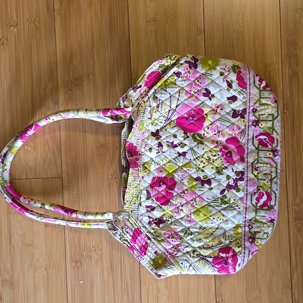 Vera Bradley Make Me Blush ret. pattern purse